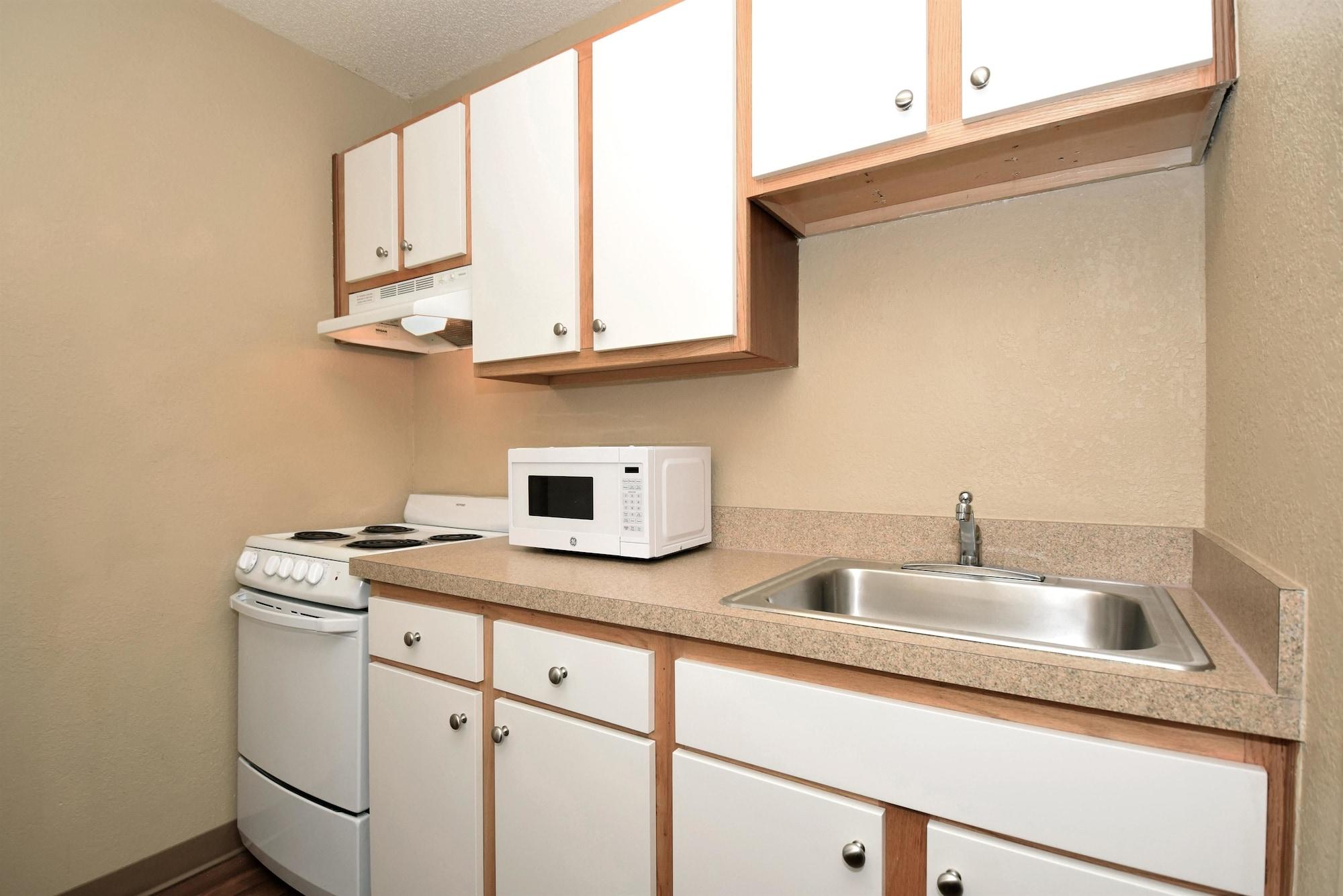 Extended Stay America Suites - Cleveland - Міддлберґ-Гайтс Екстер'єр фото
