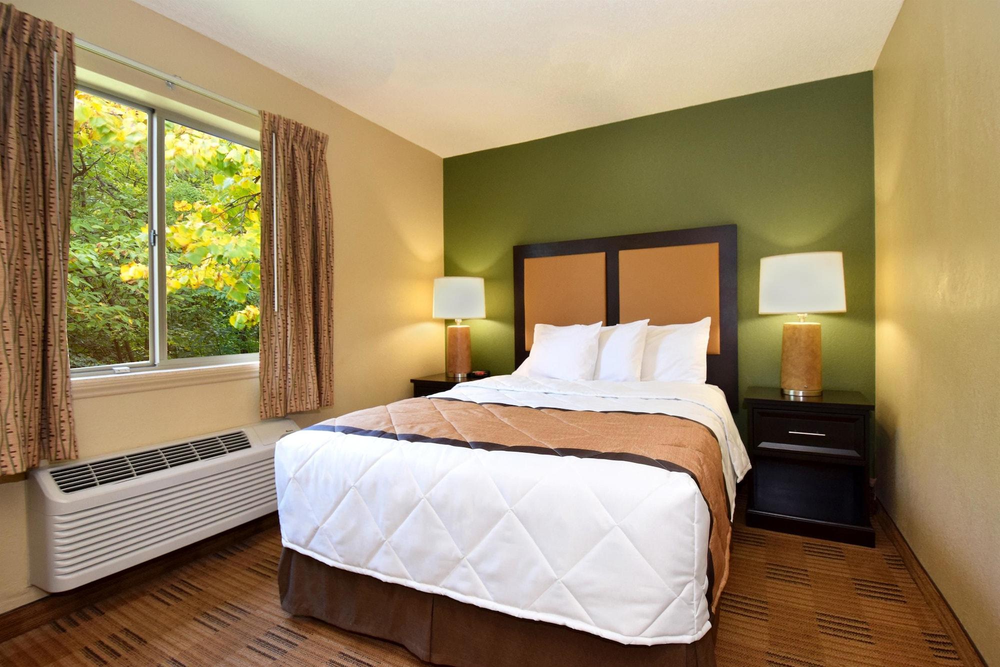 Extended Stay America Suites - Cleveland - Міддлберґ-Гайтс Екстер'єр фото