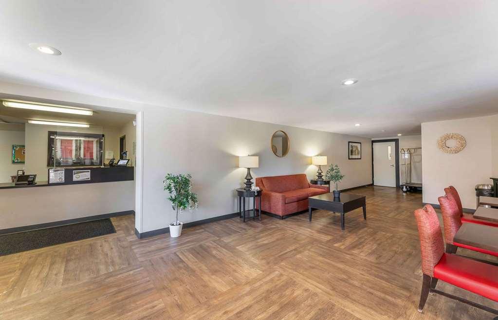 Extended Stay America Suites - Cleveland - Міддлберґ-Гайтс Інтер'єр фото