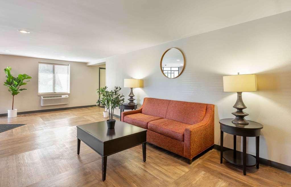Extended Stay America Suites - Cleveland - Міддлберґ-Гайтс Інтер'єр фото