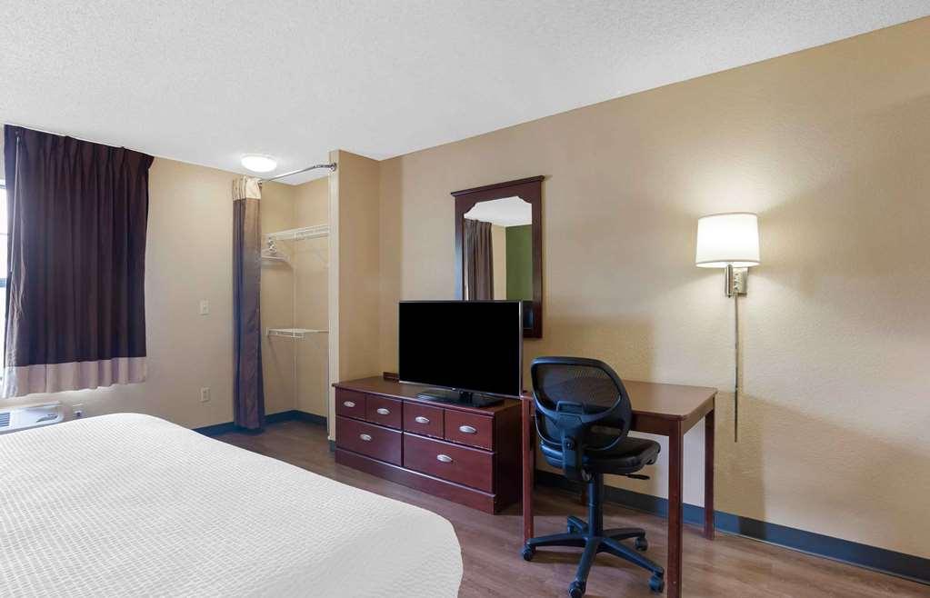 Extended Stay America Suites - Cleveland - Міддлберґ-Гайтс Номер фото