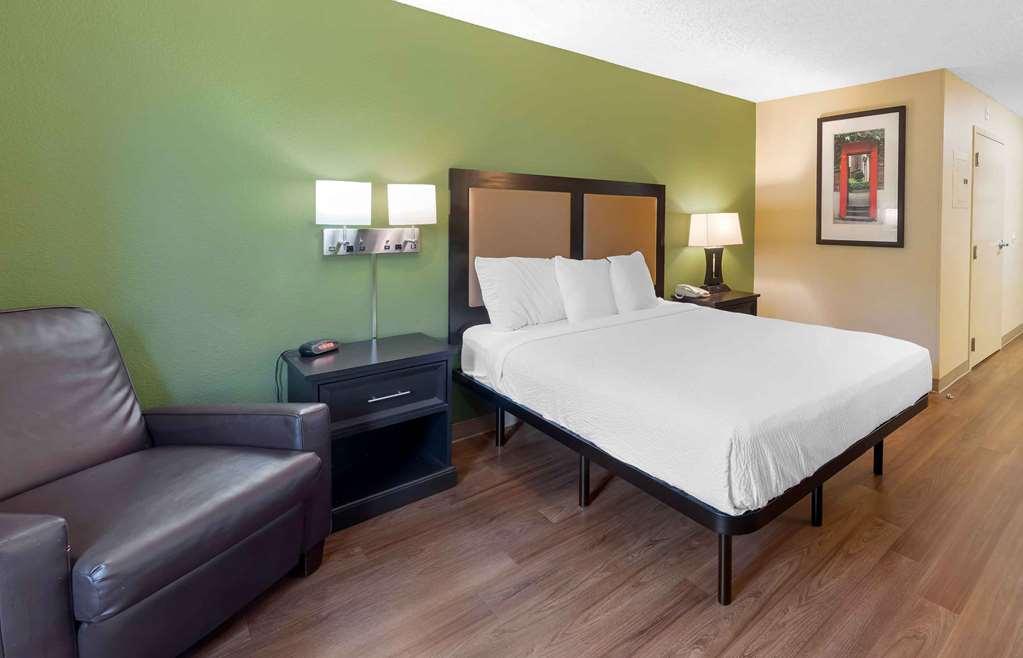 Extended Stay America Suites - Cleveland - Міддлберґ-Гайтс Номер фото