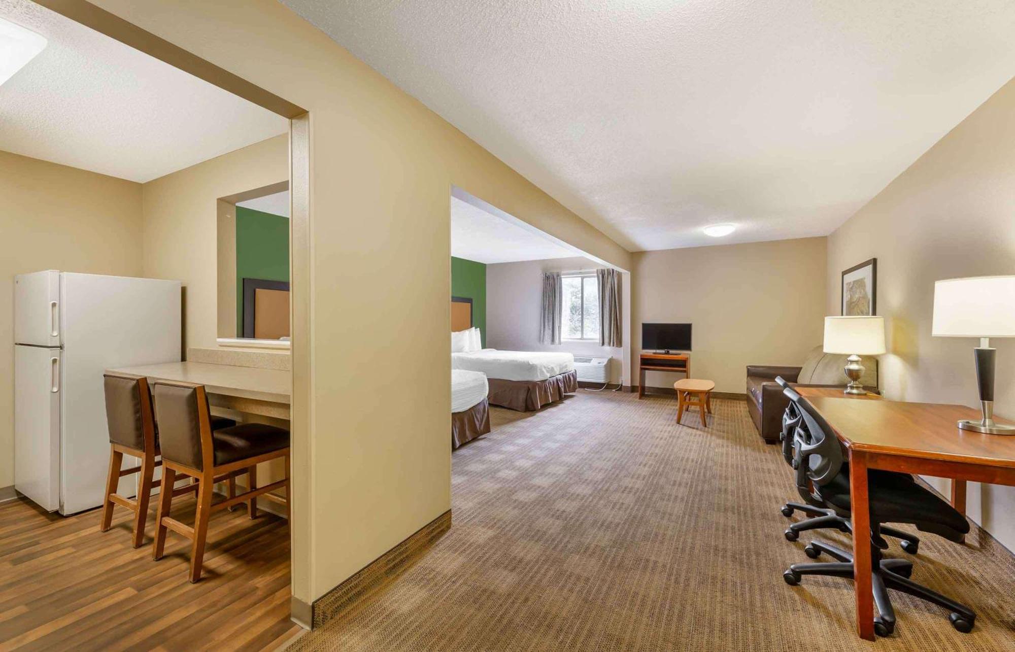 Extended Stay America Suites - Cleveland - Міддлберґ-Гайтс Екстер'єр фото